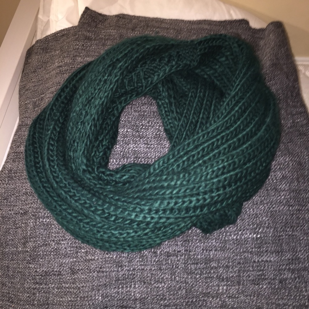 Green knit infinity scarf